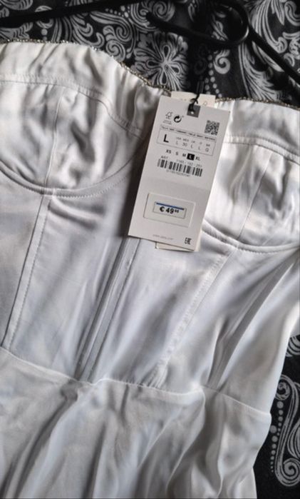 Rochie noua zara