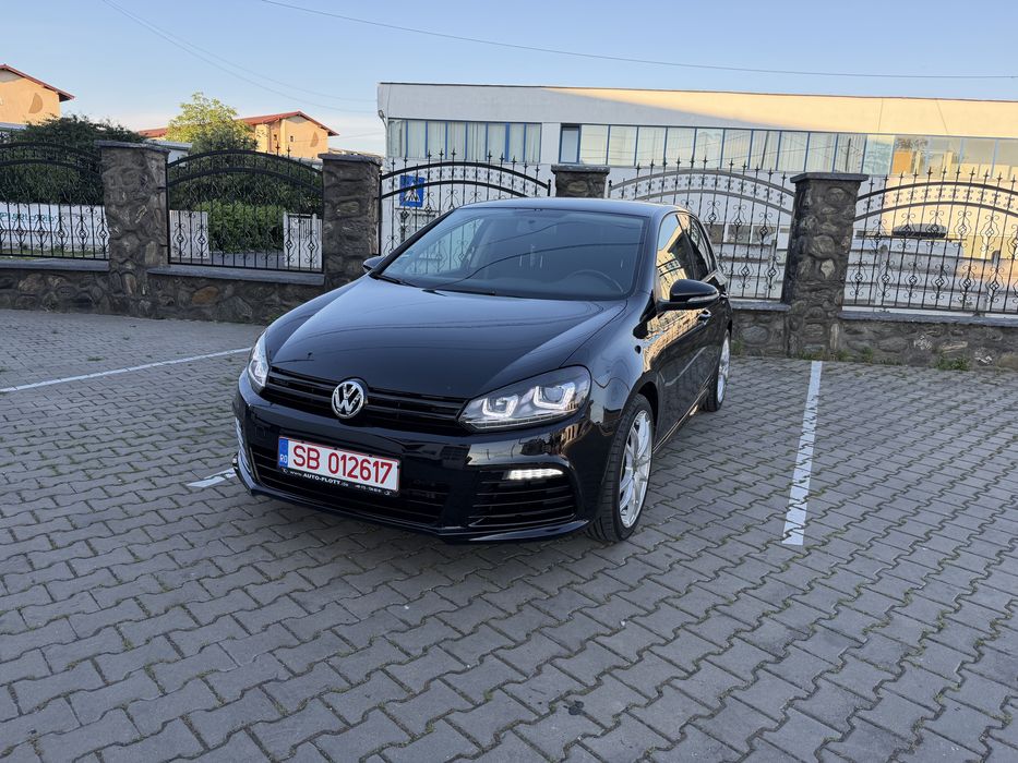 Volkswagen Golf VI