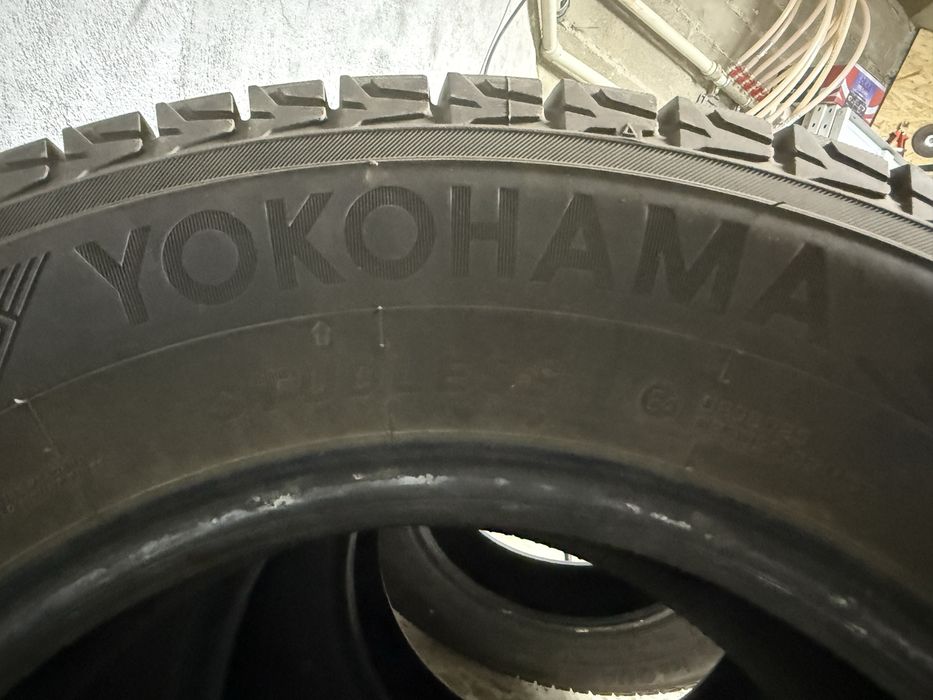 Зимние резины 215.70. R16