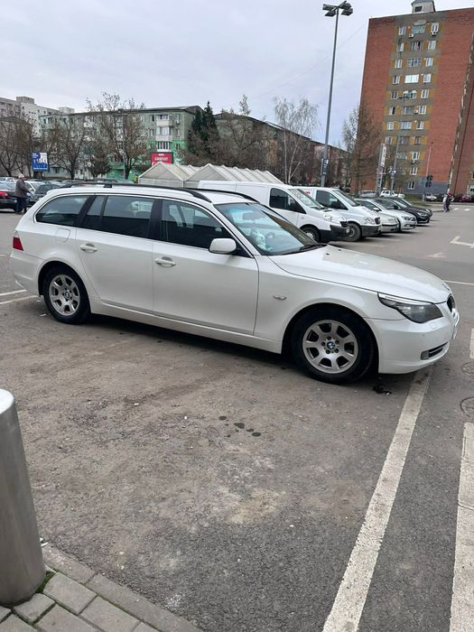 BMW 5 Series 2009 — imagine 2