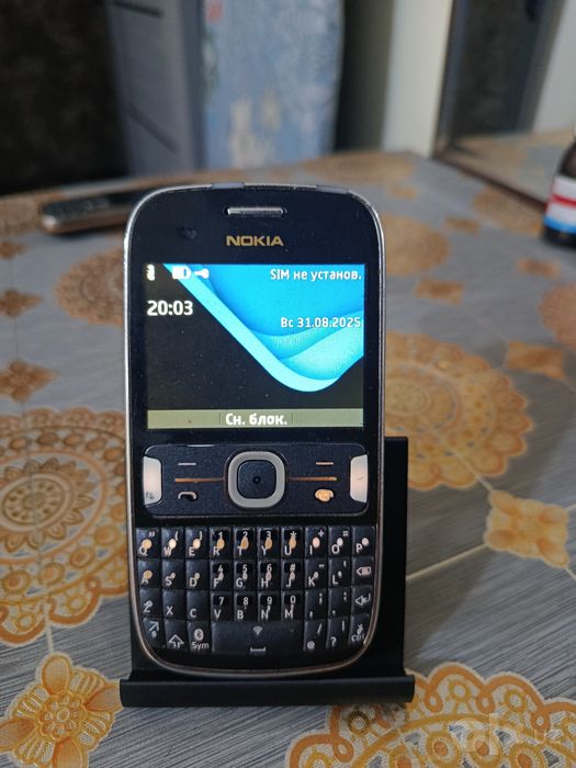 Продам легендарный Нокиа 302