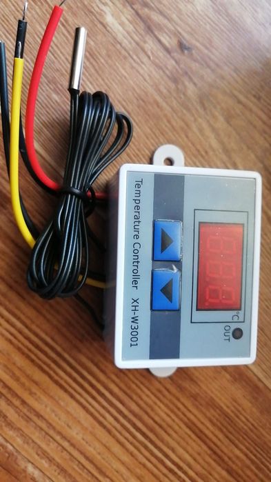 Датчик влажности и температуры