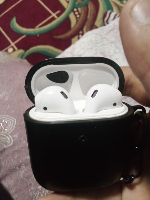 Продаю Айрподс айфон