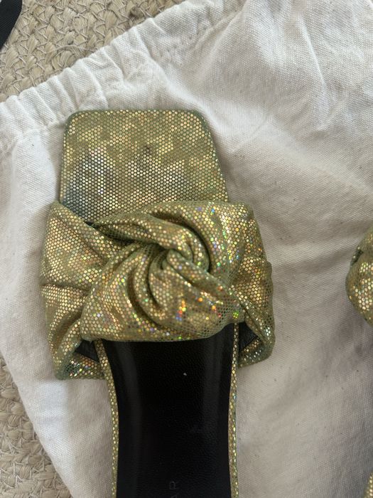 By far чехли 37 блестящи