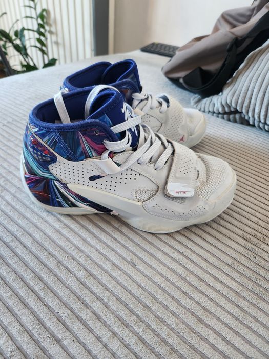 Nike Jordan Zion 2