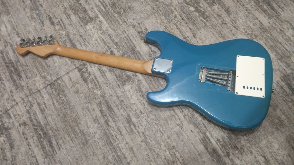 Photogenic stratocaster из Японии