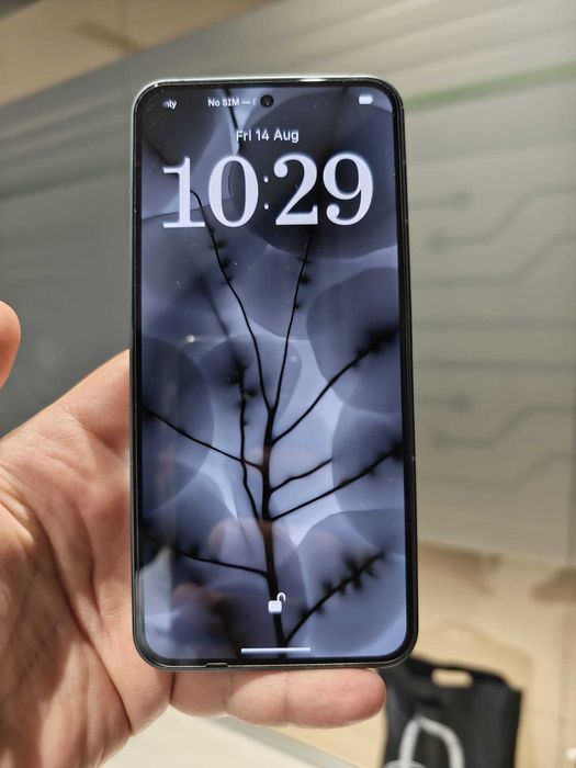 Nothing Phone (2) 512GB – Impecabil (Decembrie 2023) + Accesorii Originale