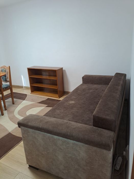 Inchiriez garsoniera confort 1 sporit,langa catedrala