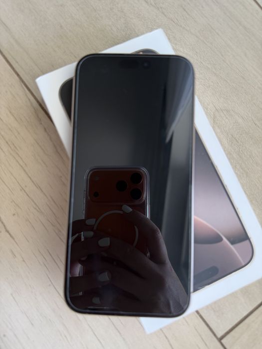 Vand Iphone 16 Pro Max Desert Titanum