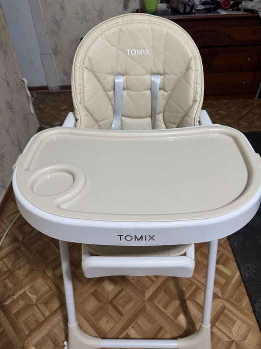 Детский стульчик для кормления от фирмы “Tomix”