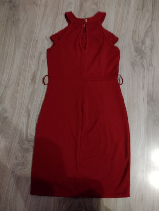 Дамска винено-червена рокля