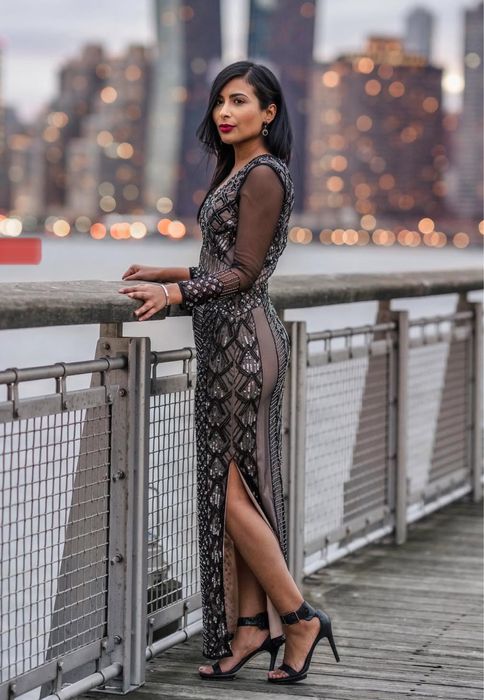 Rochie River Island bijuterie cu paiete si aplicatii / Asos