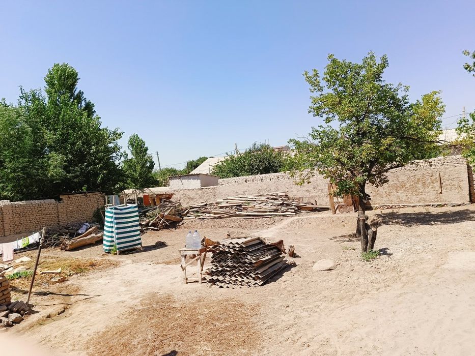 4 комнаталы Жер жай сатылады