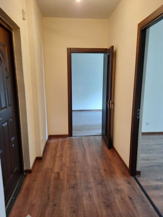 Сергили чоштепа метрони биринчи бекати 2хона 57ярим