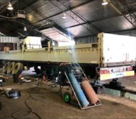 Сварочные работы грузовых.