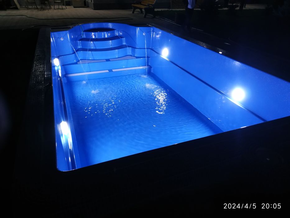 Бассейн композитный готовый от производителя