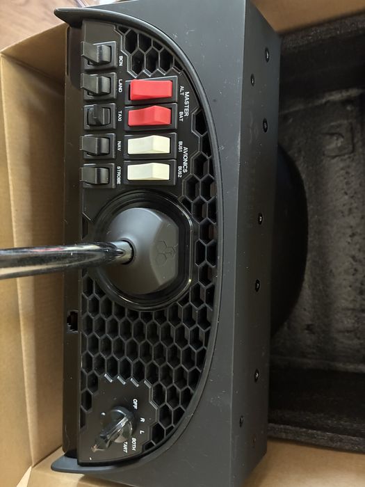 Honeycomb Aeronautical Alpha Flight Controls Yoke & Switch Panel.