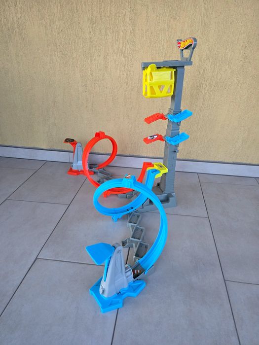 Писта Hot Wheels - Лупинг