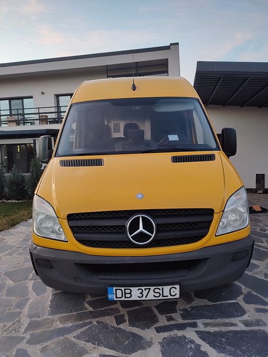 Vând Mercedes Sprinter