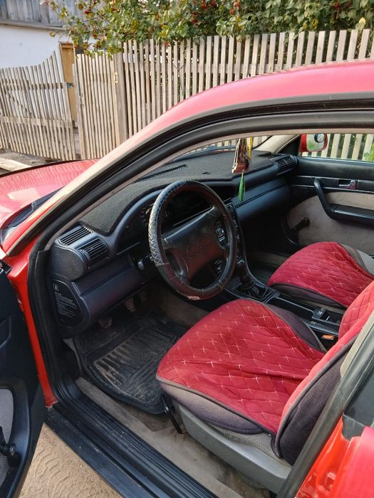 Ауди C 4 ,1993 года