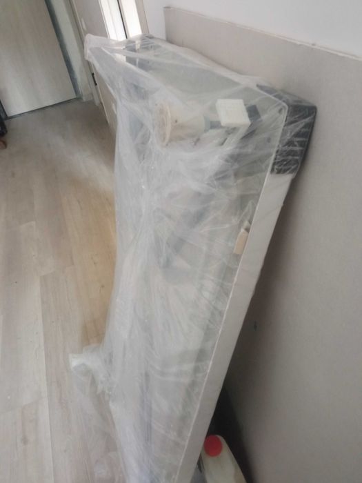 Душевые поддоны.