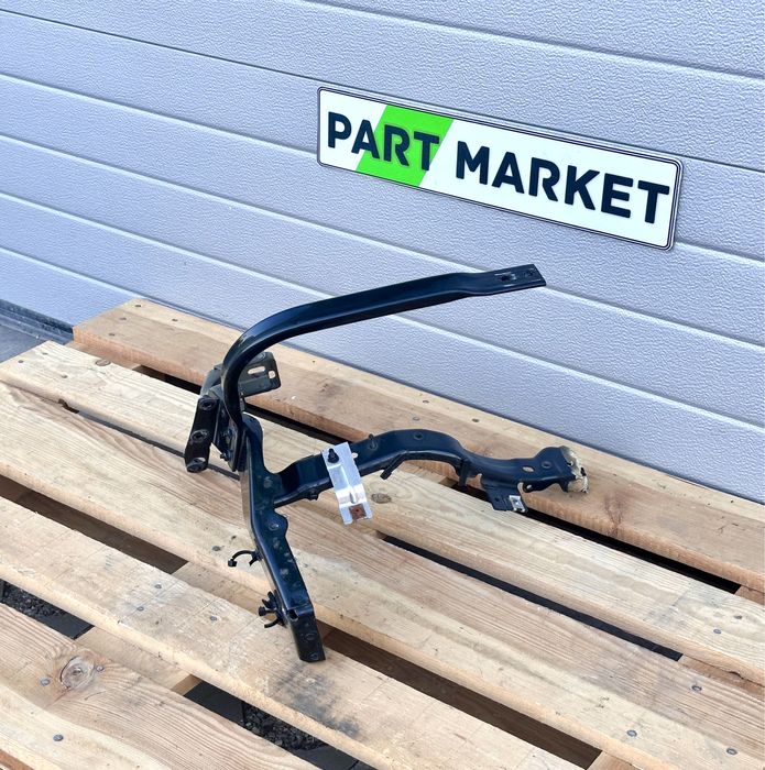 Метални стойки AUDI A8 D5 4N0821136B 4N0821260D 4N0821132G