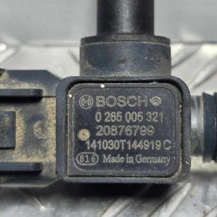 Senzor pompa vid servofrana Opel Corsa D