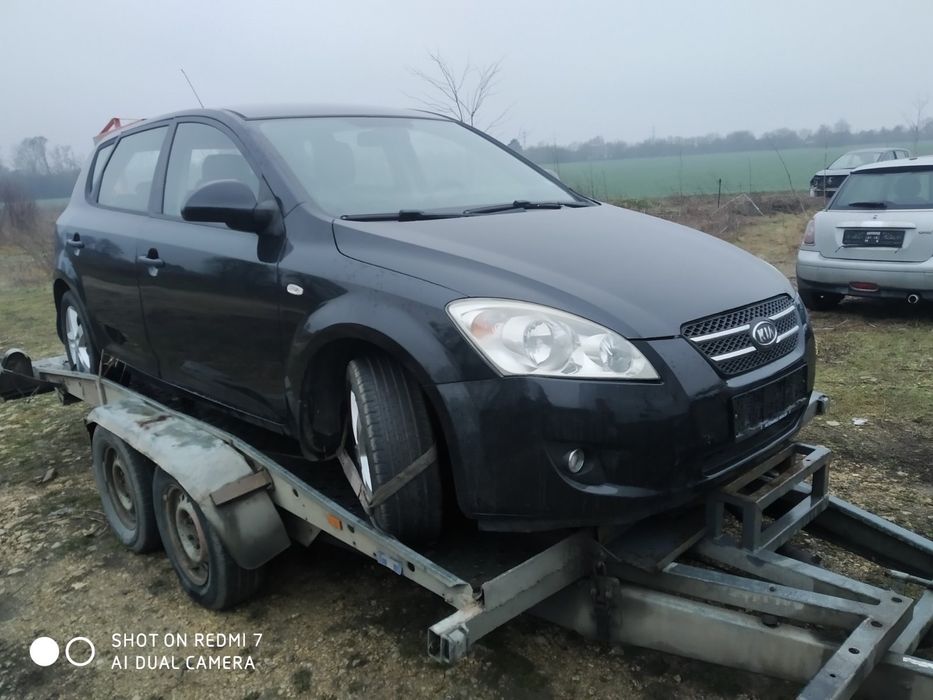 Продава се само на части Kia Ceed 1.6 16v 2010