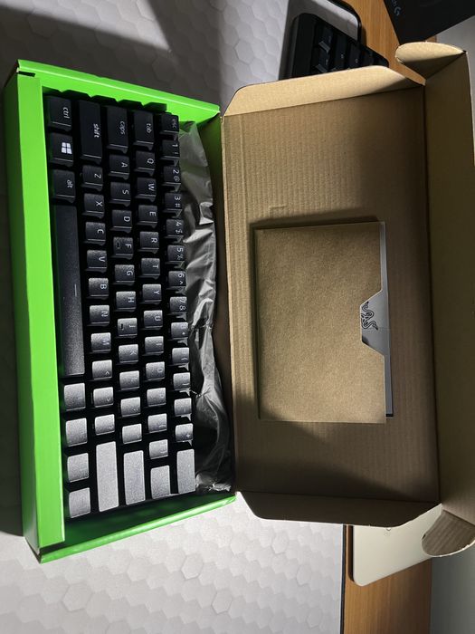 Razer Huntsman Mini (modat) switchuri red