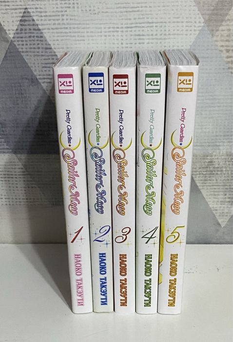 5 томов манги Сэйлор мун “Sailor moon”