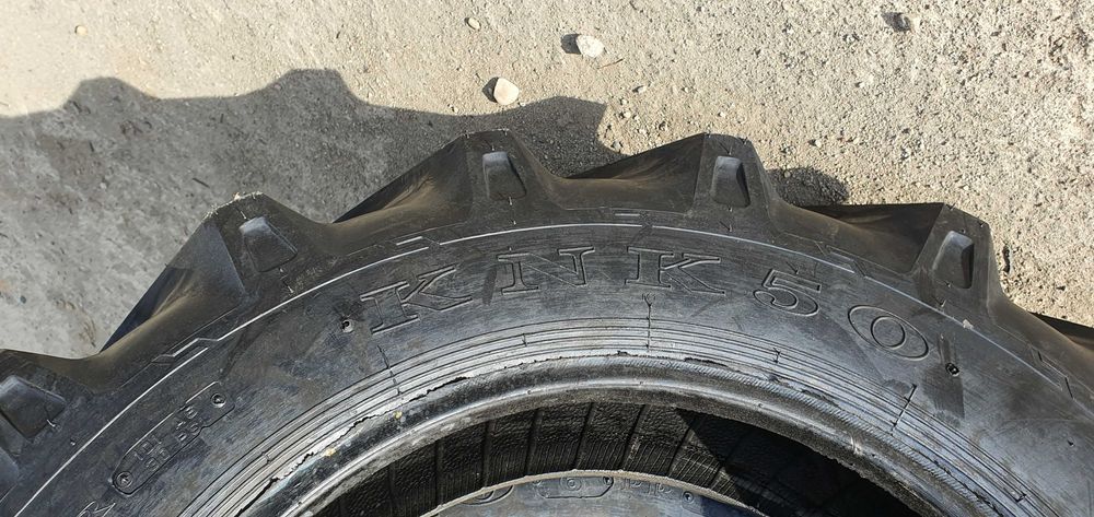 9.5-20 cauciucuri noi pentru tractoare 4x4 agricole pentru DTC ZYWD