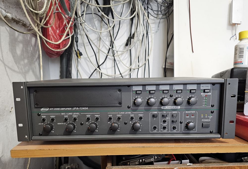 Amplificator JPA-1240A Mixer amplificator 240W/100V cinci canale