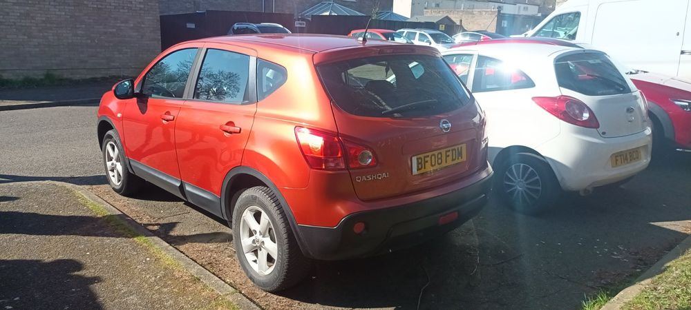 Нисан Кашкай 1.6 84 kw (114 к.с.) бензин на части.