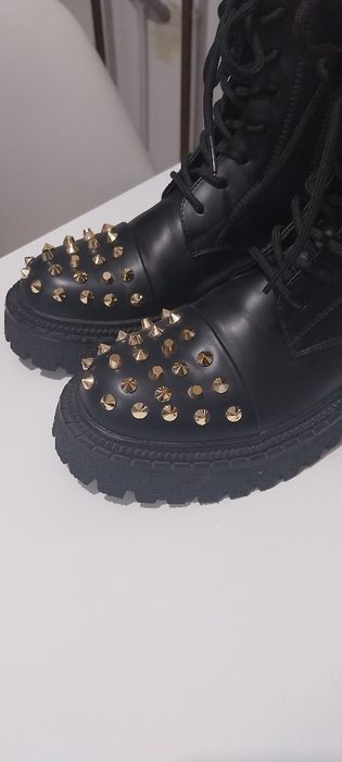 Ghete noi marimea 37