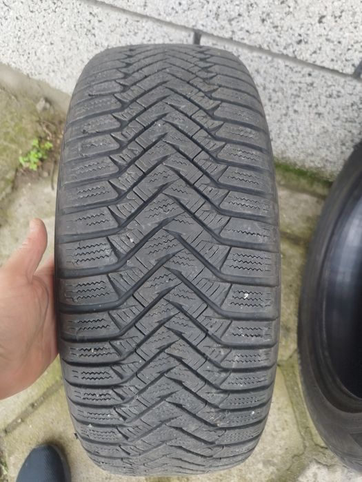 Зимни гуми 205 55 16 laufenn