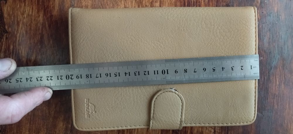 Продам чехол под планшет