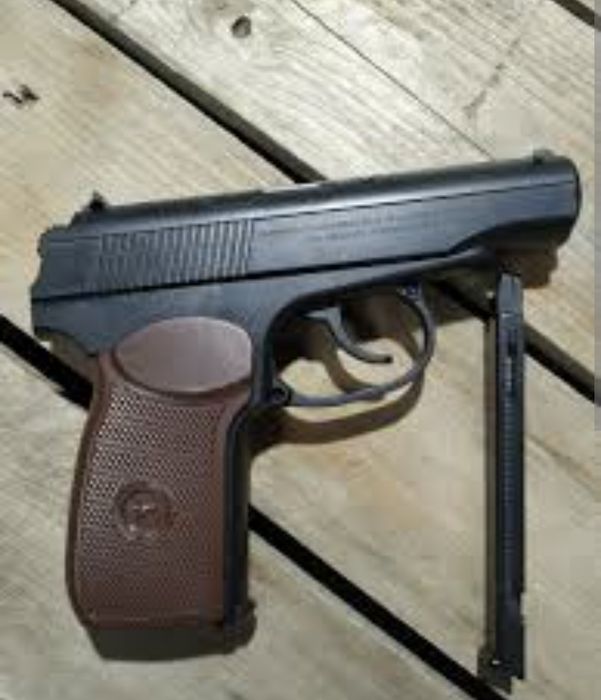 Продава се Airsoft пистолет