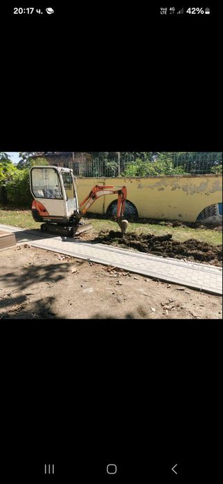 Предлагам изкопни услуги с Мини багер,бобкат и самосвал
