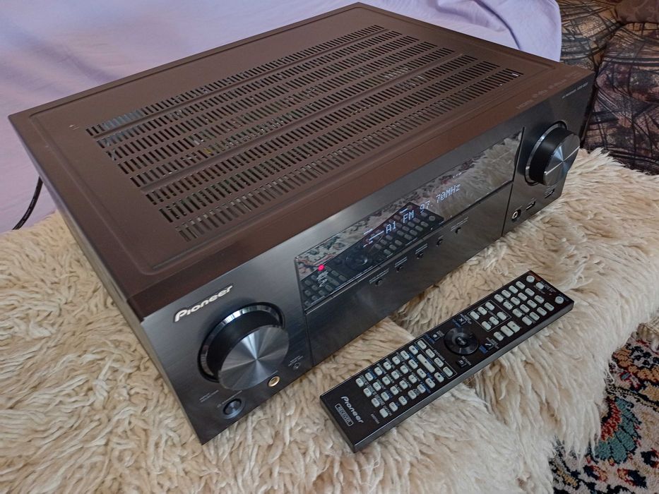 Продавам ресйвър PIONEER