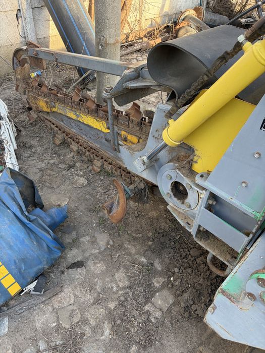Trencher vermeer V4150