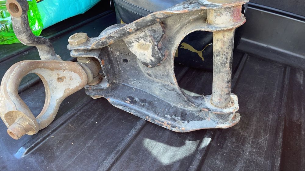 Fuzeta aro dreapta fata