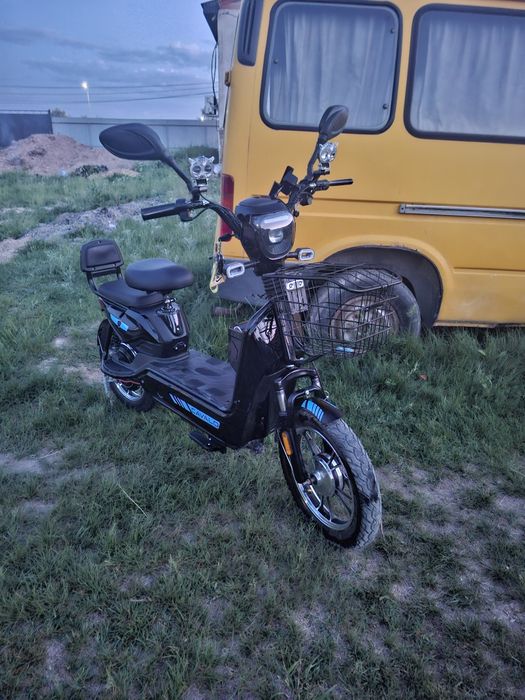 Продам.     скутер