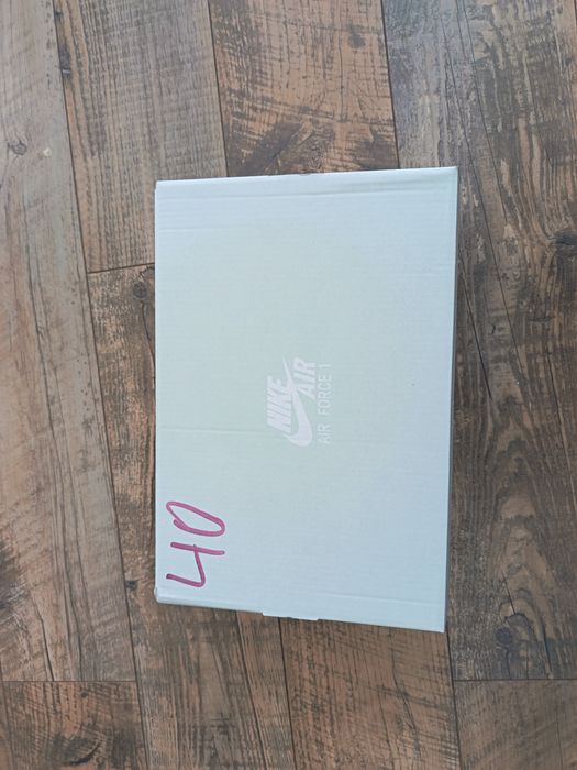 Nike Air Force 1 07'