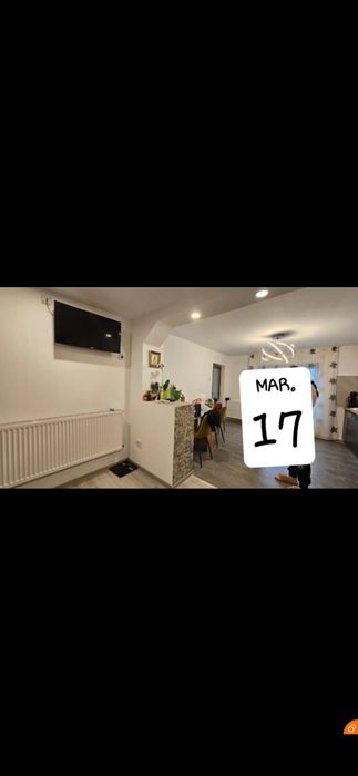 Vând casa 100 m² și curte 300m²