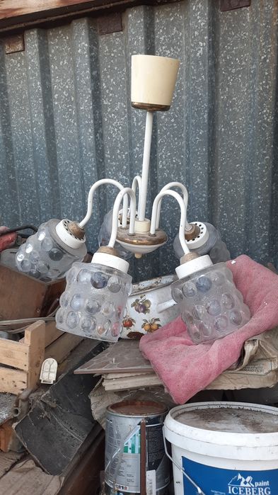 Люстра пятирожковая