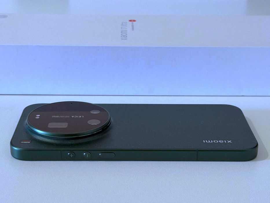 Бартер! Гаранция! НОВ! Xiaomi 17 Ultra 1TB/16GB Starlit Green (Зелен)