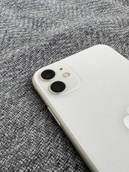 Продам iPhone 11 128gb