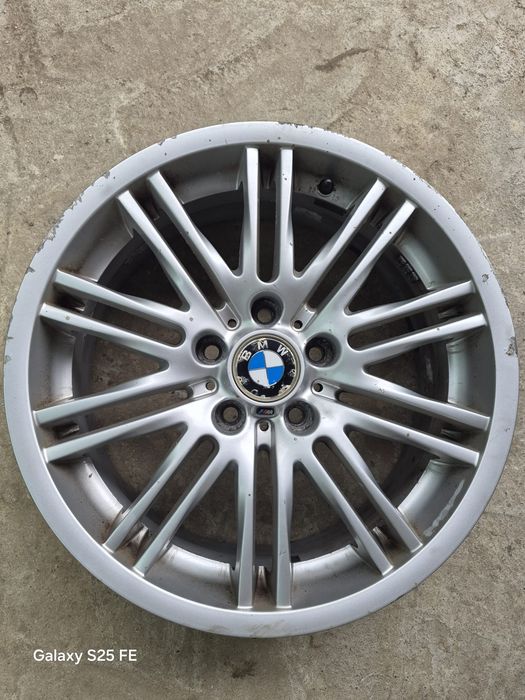 Jante bmw M   r18 .