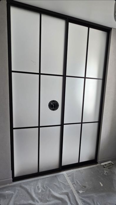 Душевые кабины, лофт перегородки, зеркала