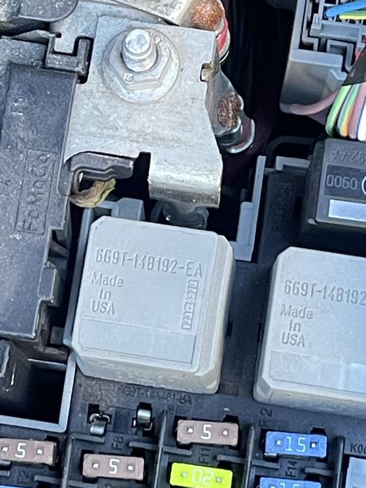 Vand sau schimb ford mondeo 2010